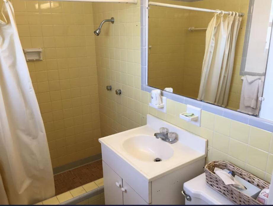Economy Suites Winter Haven Bagian luar foto